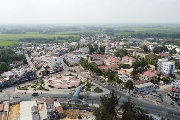 Tây Ninh – Núi Bà Đen – Tòa Thánh Cao Đài trong ngày — ảnh 3