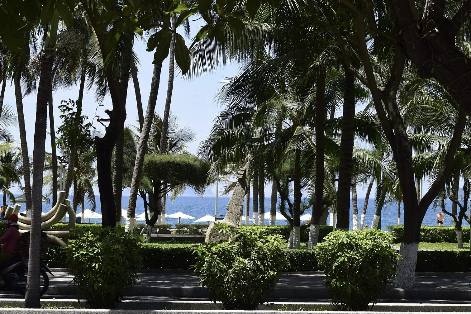 Nha Trang phát hiện 22 cơ sở ăn uống vi phạm an toàn thực phẩm